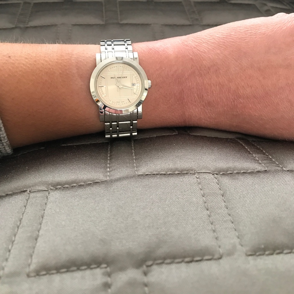 Burberry Check Stamped Stainless Steel Watch - Picture 5 of 6